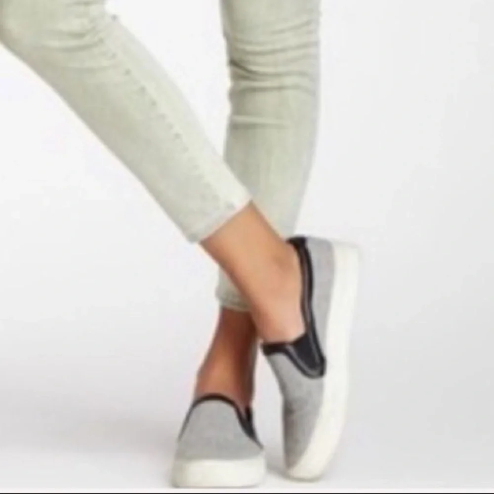 Vince Sneakers